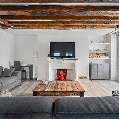 Apartment Grand 2 Pieces Typique Du Marais