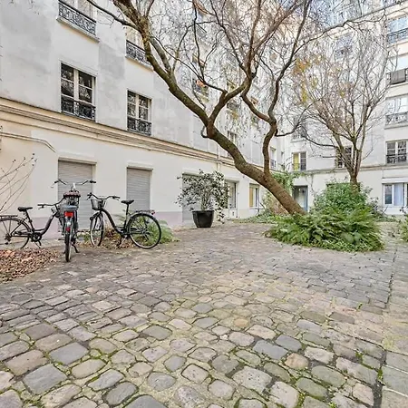 Grand 2 Pieces Typique Du Marais *